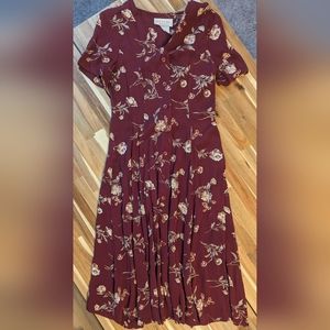 Petite Sophisticate Floral Button From Midi Dress Size 6